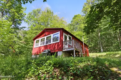 5 Lake View Rd, Peru, MA 01235 - Photo 1