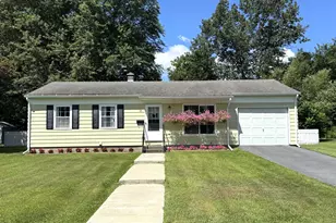 45 College Ave, North Adams, MA 01247 - Photo 1