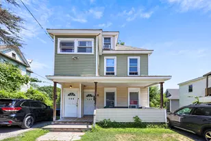 194 Onota St, Pittsfield, MA 01201 - Photo 1