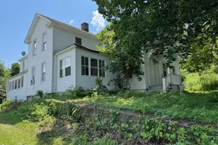 15 Golden Hill Rd, Lenox, MA 01240 - Photo 1