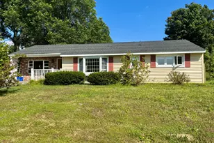 44 Eleanor Rd, Dalton, MA 01226 - Photo 1
