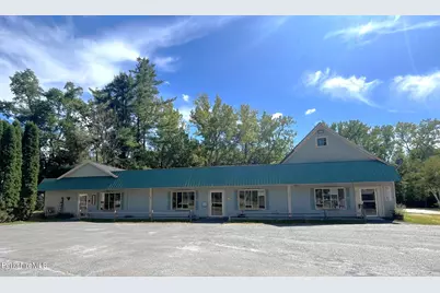 895 Simonds Rd, Williamstown, MA 01267 - Photo 1