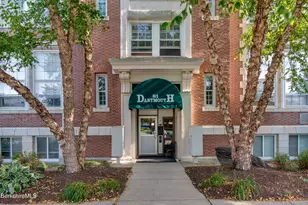 81 Dartmouth St, Pittsfield, MA 01201 - Photo 1