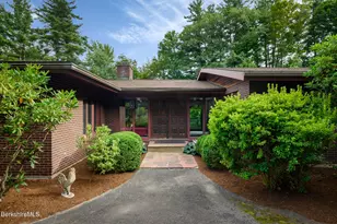 116 Buxton Hill Rd, Williamstown, MA 01267 - Photo 1