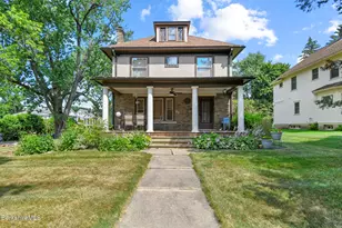 81 Northumberland Rd, Pittsfield, MA 01201 - Photo 1