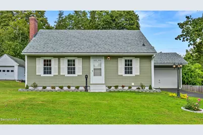 32 Velma Ave, Pittsfield, MA 01201 - Photo 1