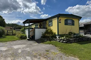 16 2nd Ave, Cheshire, MA 01225 - Photo 1