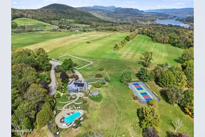 60 Old Cheshire Rd, Lanesborough, MA 01237 - Photo 1