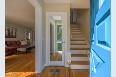 36 Roberta Rd, Pittsfield, MA 01201 - Photo 1