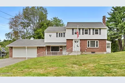 17 Kittredge Rd, Pittsfield, MA 01201 - Photo 1