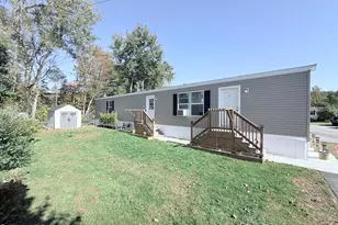 29 4th Ave, Cheshire, MA 01225 - Photo 1