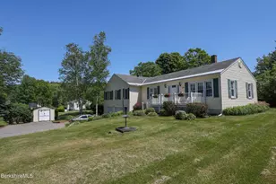 792 Middle Rd, Clarksburg, MA 01247 - Photo 1