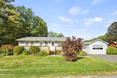 10 Otis St, Pittsfield, MA 01201 - Photo 1