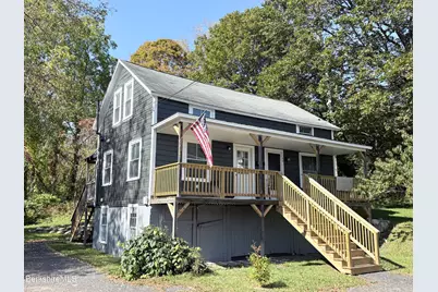 32 South St #32, Cheshire, MA 01225 - Photo 1