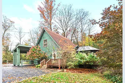 1178 Bancroft Rd, Becket, MA 01223 - Photo 1