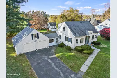 66 Roselyn Dr, Pittsfield, MA 01201 - Photo 1