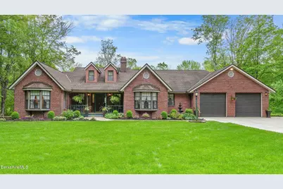 5 Victoria Ln, Lanesborough, MA 01237 - Photo 1