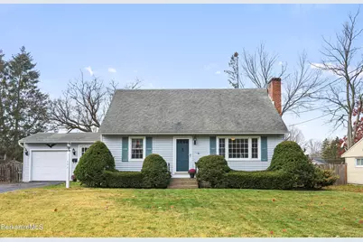 171 Pine Grove Dr, Pittsfield, MA 01201 - Photo 1
