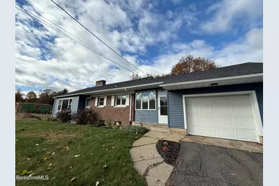 346 E Mountain Rd, Westfield, MA 01085 - Photo 1