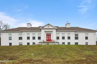 55 Crystal St, Lenox, MA 01240 - Photo 1