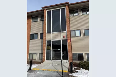 189 Stratton Rd, Williamstown, MA 01267 - Photo 1