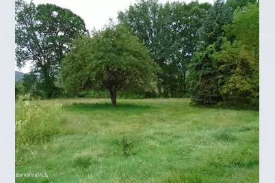 1235 Pleasant St, Lee, MA 01238 - Photo 1