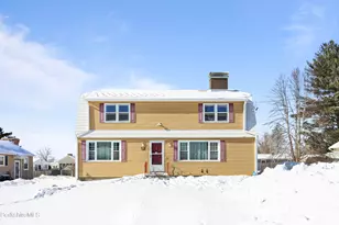 40 Baldwin Ave, Pittsfield, MA 01201 - Photo 1