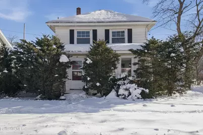 18 Meadow Ln, Pittsfield, MA 01201 - Photo 1