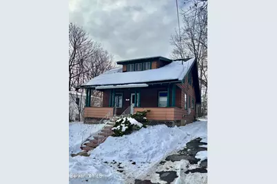 71 Dickinson Ave, Pittsfield, MA 01201 - Photo 1