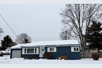 19 Preston Ave, Pittsfield, MA 01201 - Photo 1