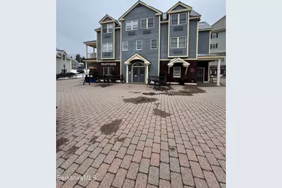 825 Thatcher House, Hancock, MA 01237 - Photo 1