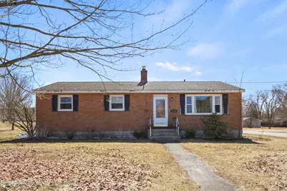 8 Alba Ave, Pittsfield, MA 01201 - Photo 1