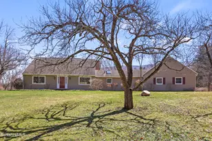 294 Blair Rd, Williamstown, MA 01267 - Photo 1