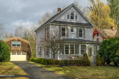 11 Sergeant St, Stockbridge, MA 01262 - Photo 1