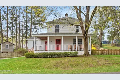 11 Lawton St, Lenox, MA 01240 - Photo 1