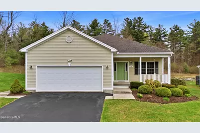 32 Aspen Way, Pittsfield, MA 01201 - Photo 1