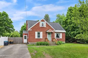 1952 East St, Pittsfield, MA 01201 - Photo 1