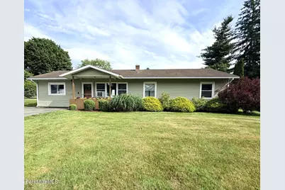 29 Norwich Dr, Dalton, MA 01226 - Photo 1