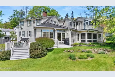 1571 Pleasant St, Lee, MA 01238 - Photo 1