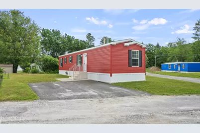 31 2nd Ave, Cheshire, MA 01225 - Photo 1