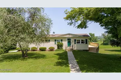 2 Woodruff Rd, West Stockbridge, MA 01266 - Photo 1