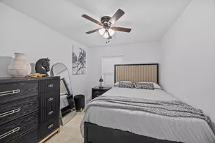 2400 Seaford Dr, Wellington, FL 33414 - Photo 13