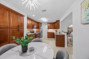 2400 Seaford Dr, Wellington, FL 33414 - Photo 5