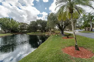 108 Village Walk Dr, Royal Palm Beach, FL 33411 - Photo 33