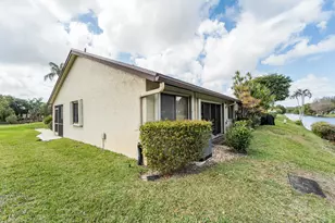 108 Village Walk Dr, Royal Palm Beach, FL 33411 - Photo 27