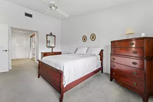108 Village Walk Dr, Royal Palm Beach, FL 33411 - Photo 15