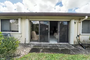 108 Village Walk Dr, Royal Palm Beach, FL 33411 - Photo 27