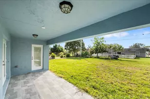 1238 SW Milan Ln, Port Saint Lucie, FL 34953 - Photo 9