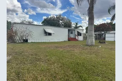 1065 Echo Avenue, Moore Haven, FL 33471 - Photo 13