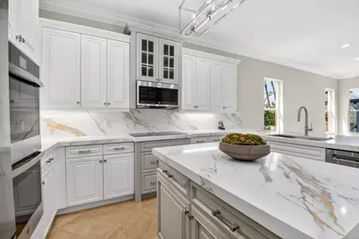 8680 Cobblestone Point Circle, Boynton Beach, FL 33472 - Photo 17